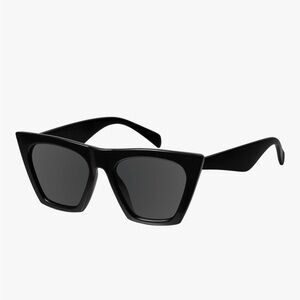 NWOT Mosanana sunglasses